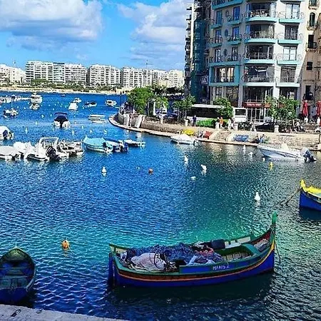 Appartement Luxury 3 Bedroom In - Walk To & Dining Sliema